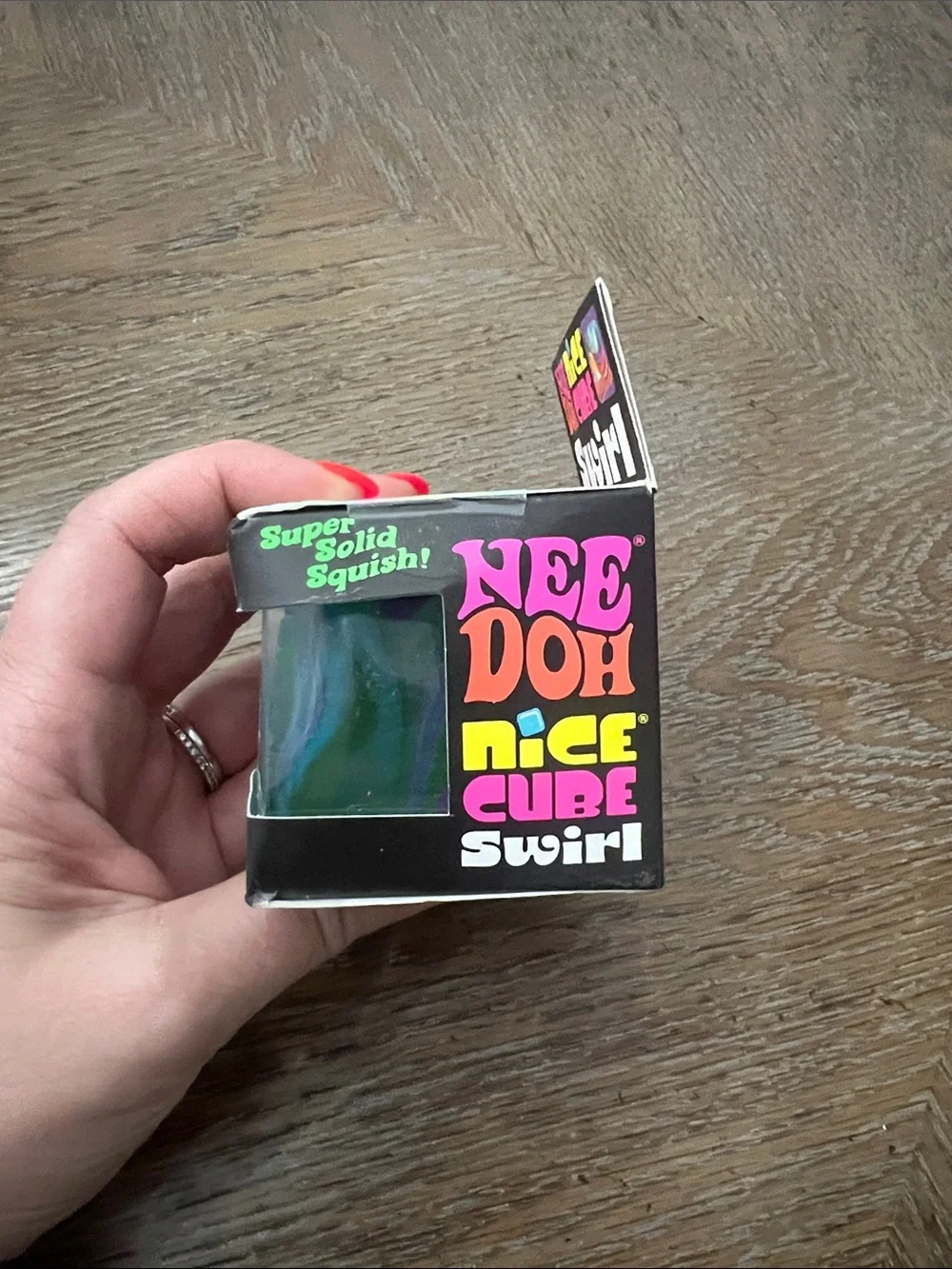 NeeDoh Nice Cube Swirl Super Solid Squish - Green & Purple